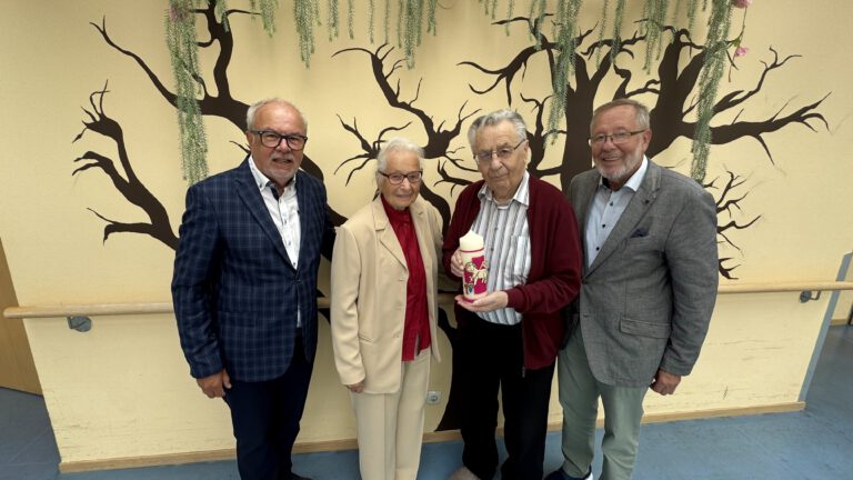Stiftung gratuliert Pfarrer i. R. BGR Alois Albersdörfer zu seinem 65-jährigen Priesterjubiläum